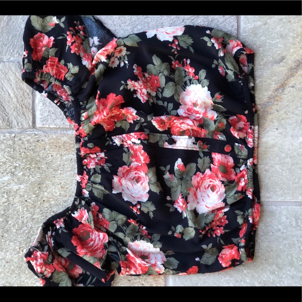 Floral crop top
